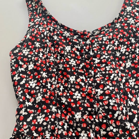 Strawberry Print Romper in Black/White/Red | XS (2-4) - Picture 2 of 5